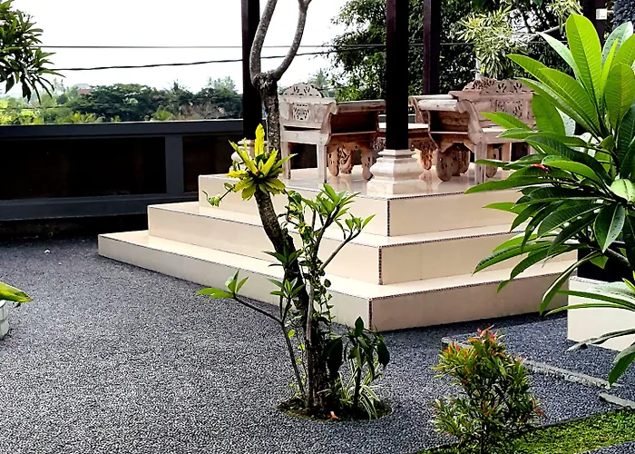 Wahyu Dewata ゲストハウス 4*
