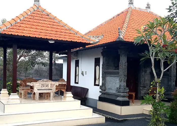 ゲストハウス Wahyu Dewata