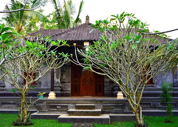 ゲストハウス Wahyu Dewata